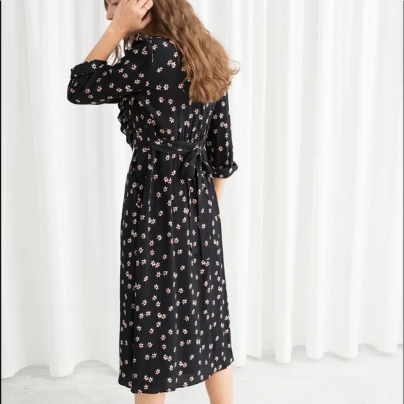 & OTHER STORIES FLORAL PRINTED RUFFLE BIB MIDI DRESS - Picture 3 of 15